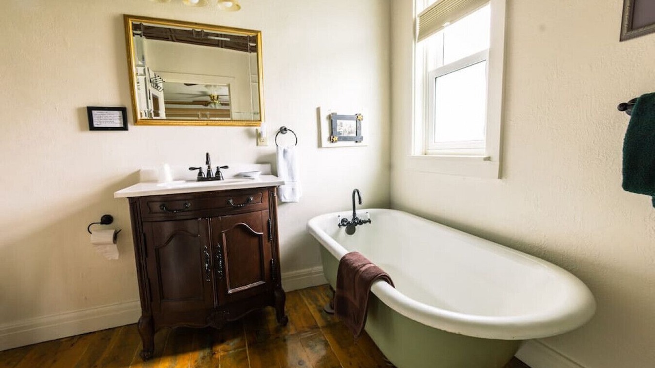 Photo of Bathroom in Centennial