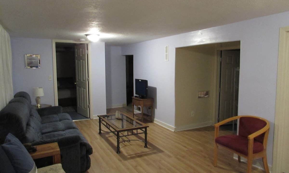 Photo of Livingroom in Lawrence