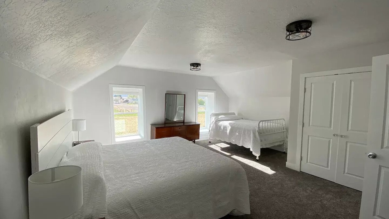 Photo of Bedroom in Loa