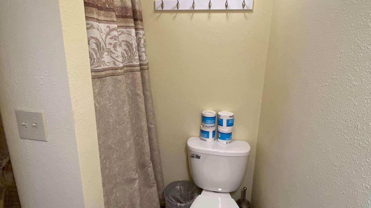 Photo of Bathroom in Gardiner