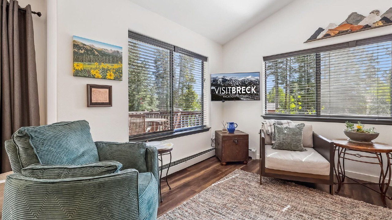 Photo of Bedroom in Park Forest Estates