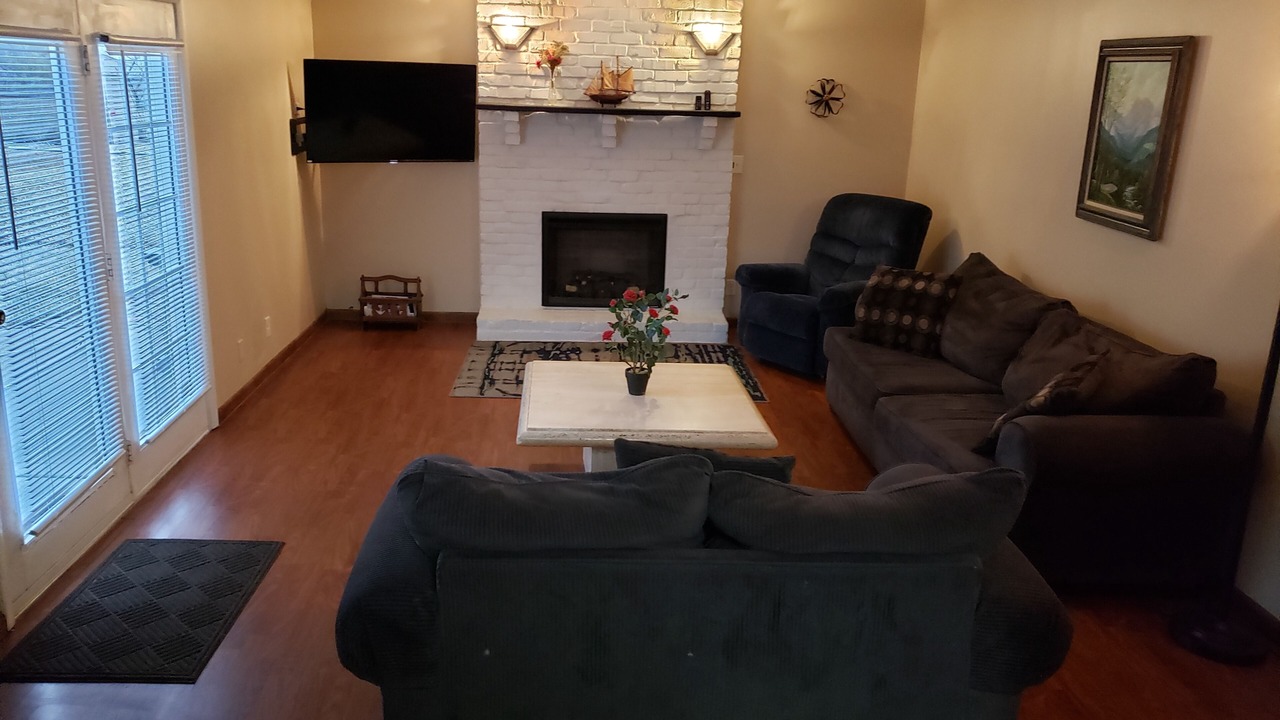 Photo of Livingroom in Millard