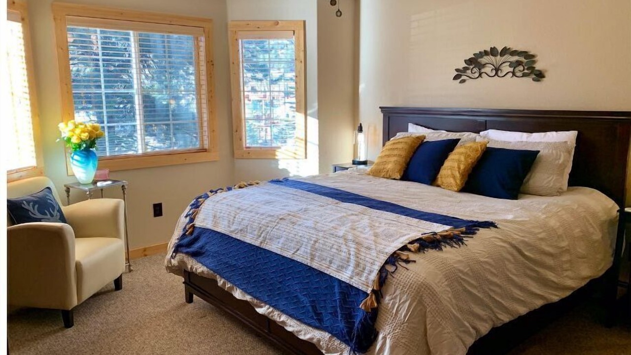 Photo of Bedroom in Estes Park