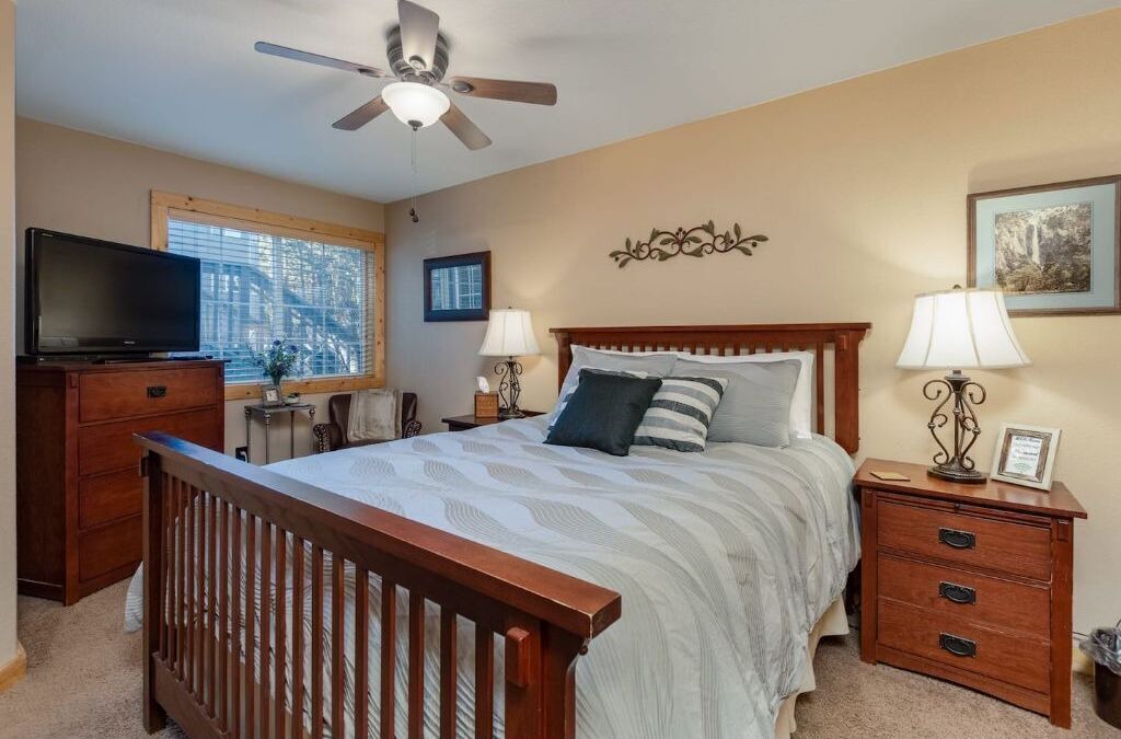 Photo of Bedroom in Estes Park