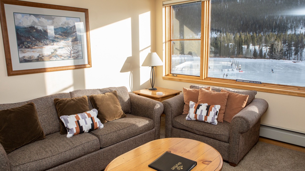 Photo of Bedroom in Lakeside Village