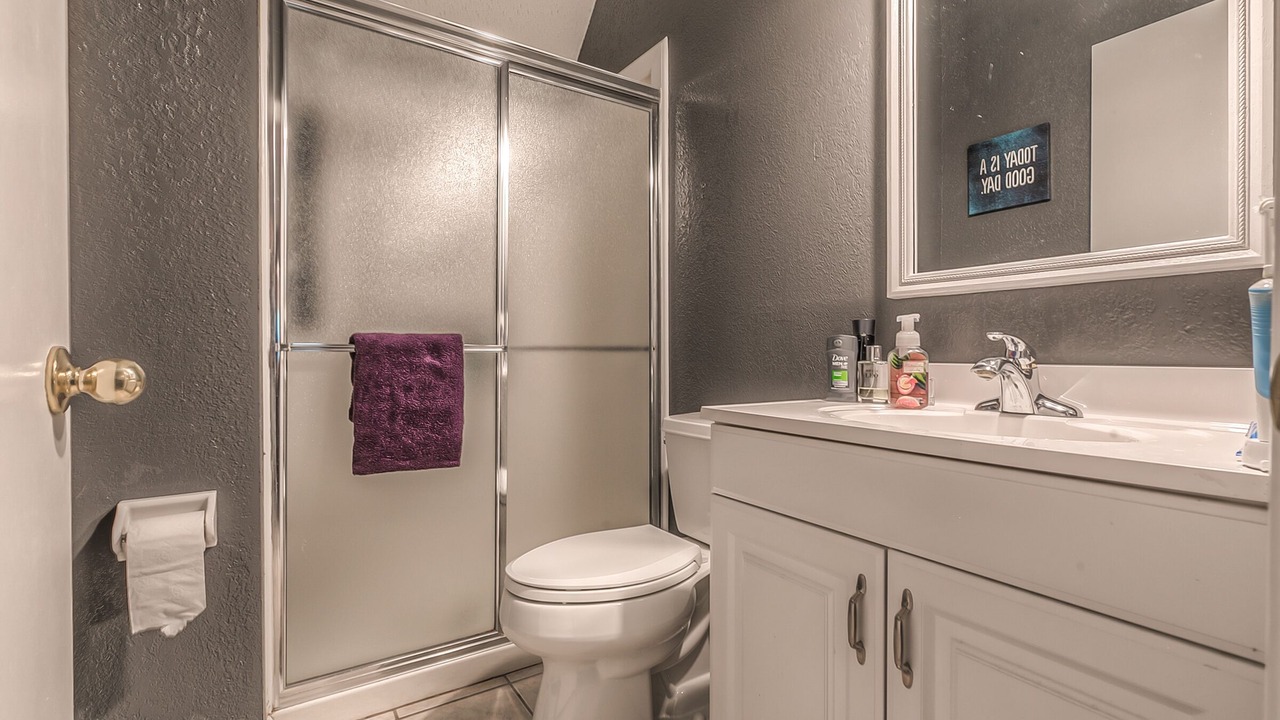 Photo of Bathroom in Shawnee