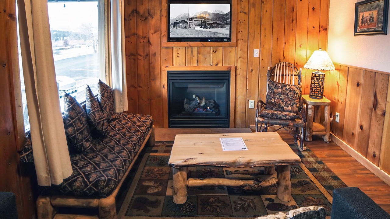 Photo of Livingroom in Estes Park