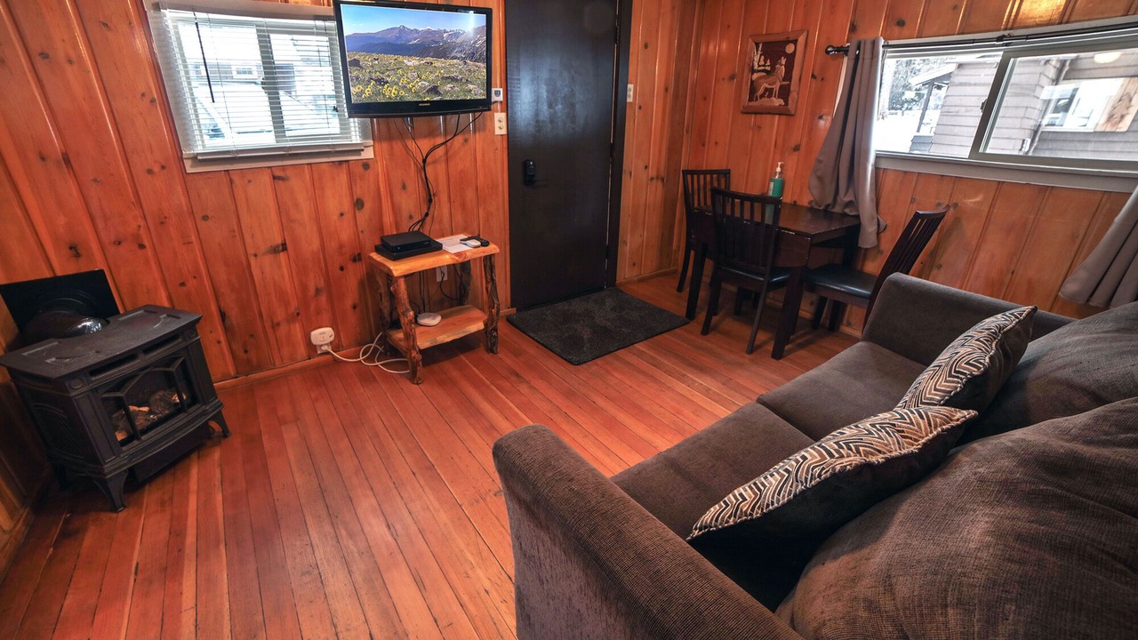 Photo of Livingroom in Estes Park