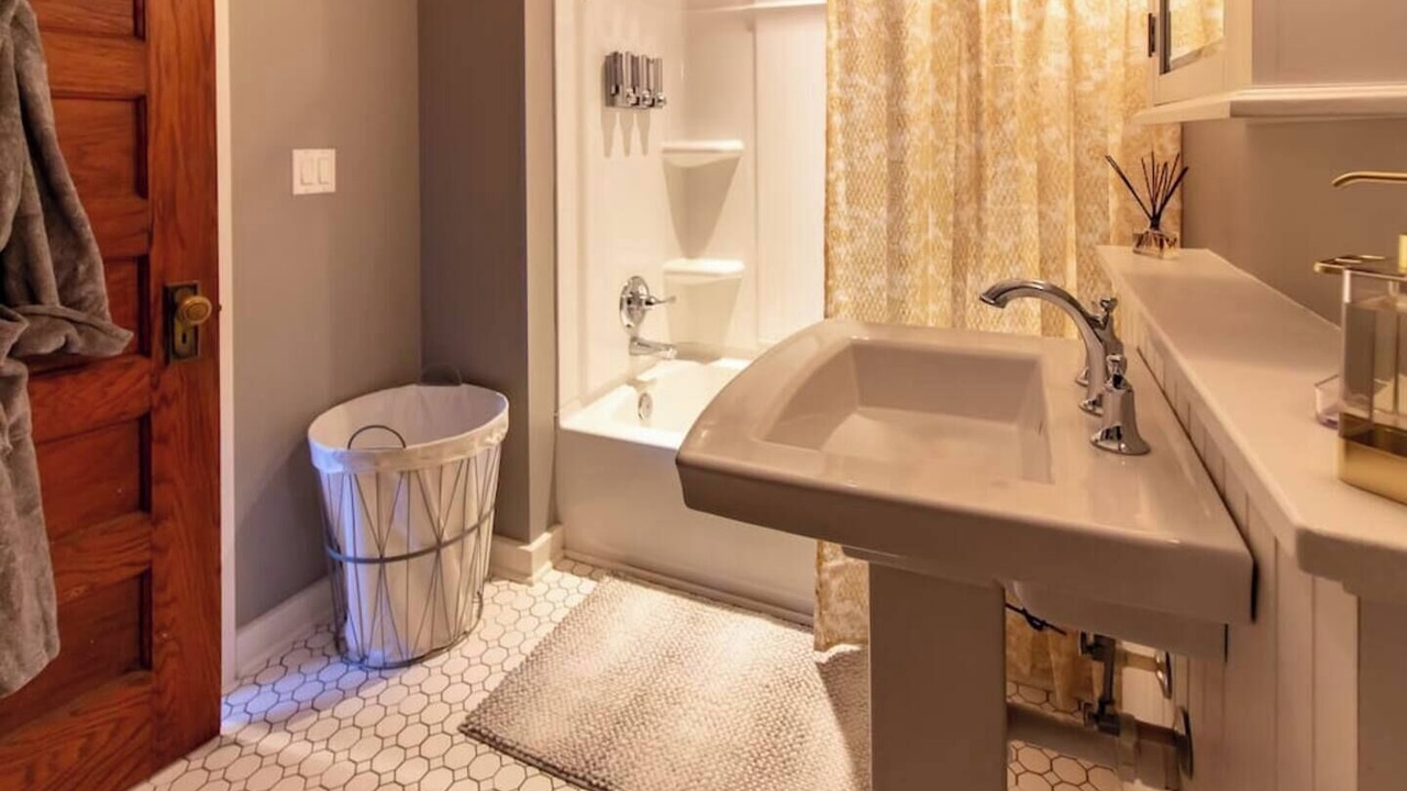 Photo of Bathroom in Cedar Rapids