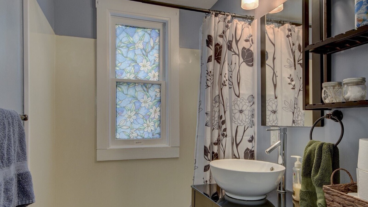 Photo of Bathroom in Bemis Park