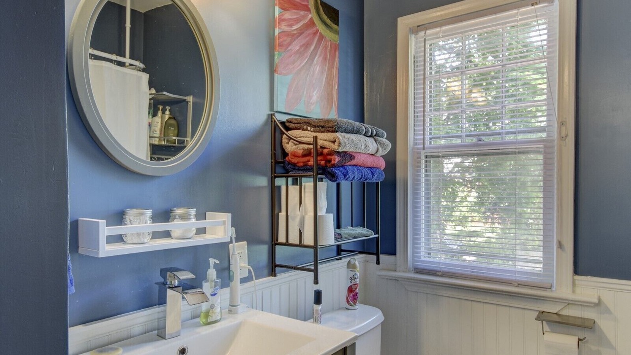 Photo of Bathroom in Bemis Park