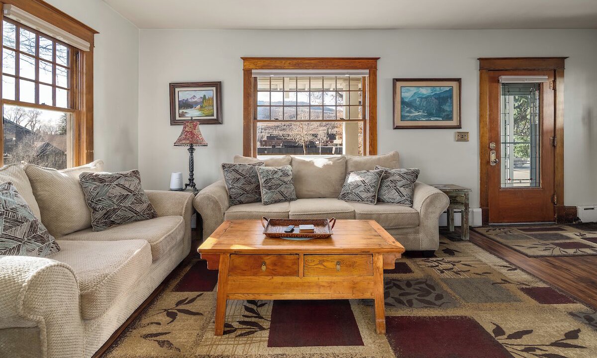 Photo of Livingroom in Old Town