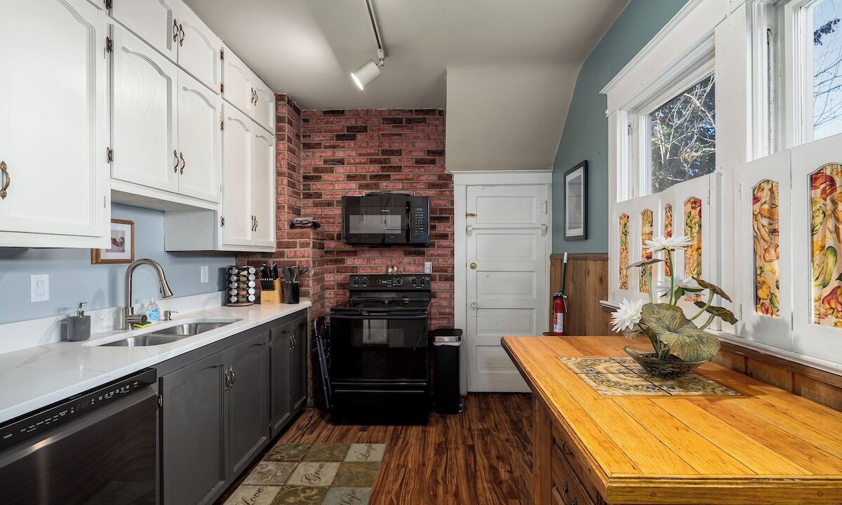 Photo of Kitchen in Old Town