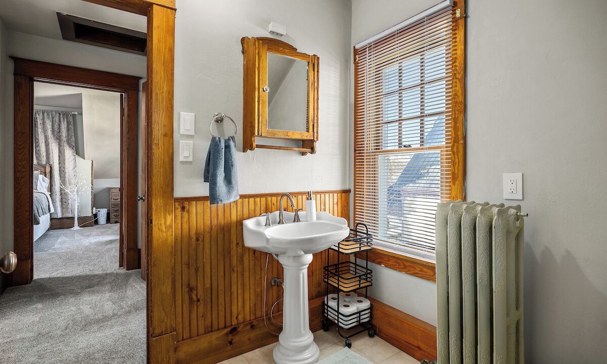 Photo of Bathroom in Old Town