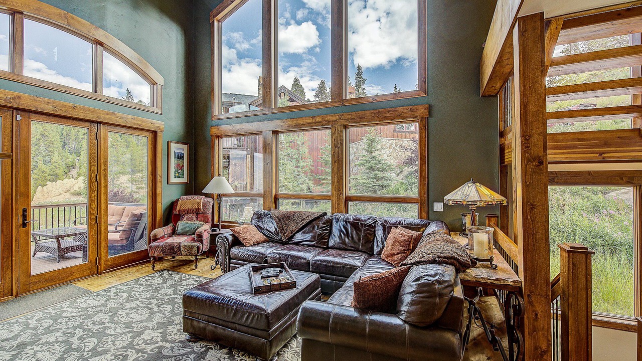 Photo of Livingroom in Baldy Mountain