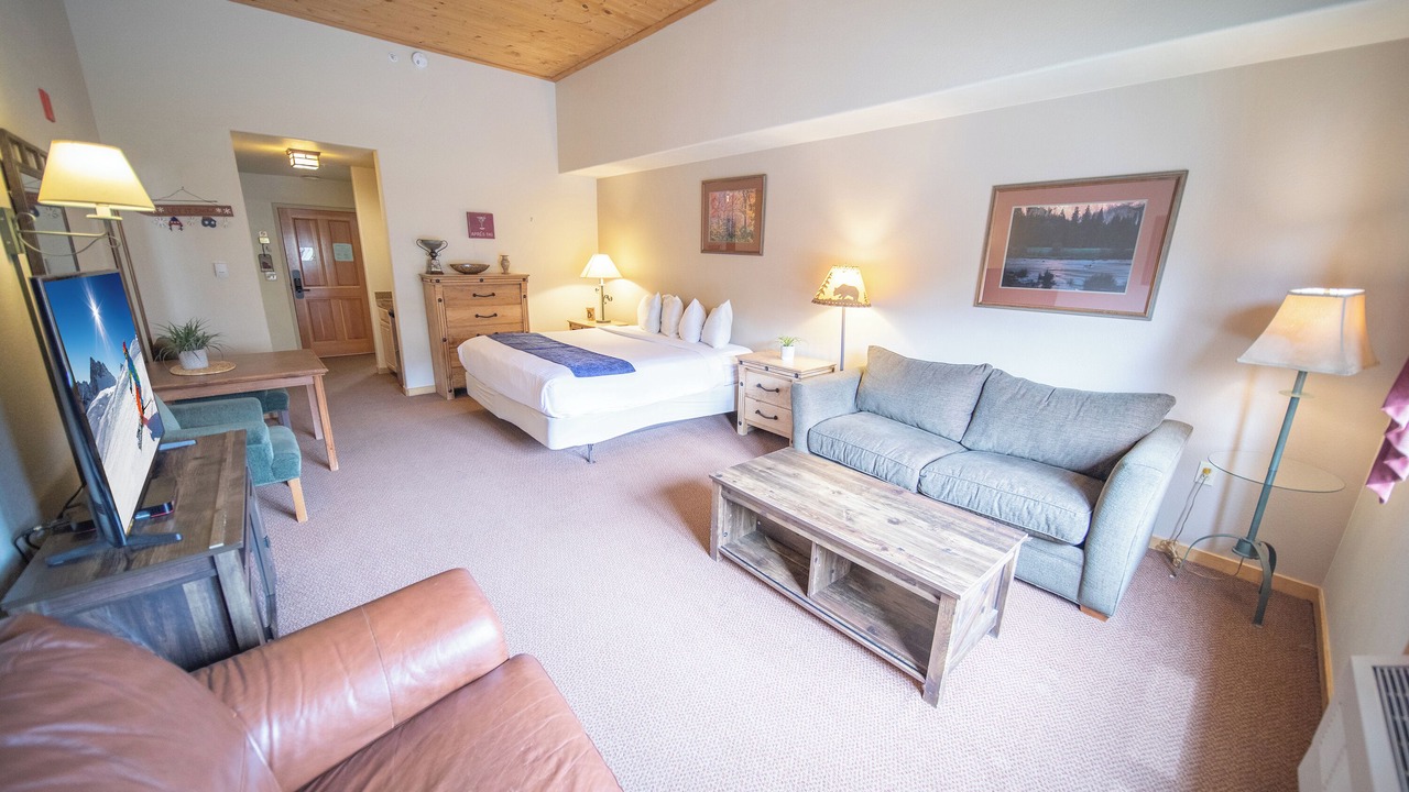 Photo of Bedroom in Mountain House