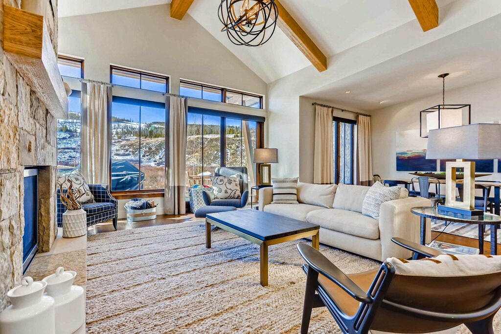 Photo of Livingroom in Fairmount On The River