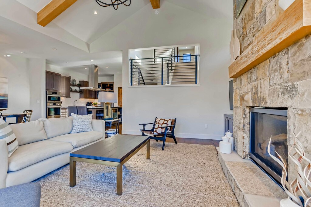 Photo of Livingroom in Fairmount On The River