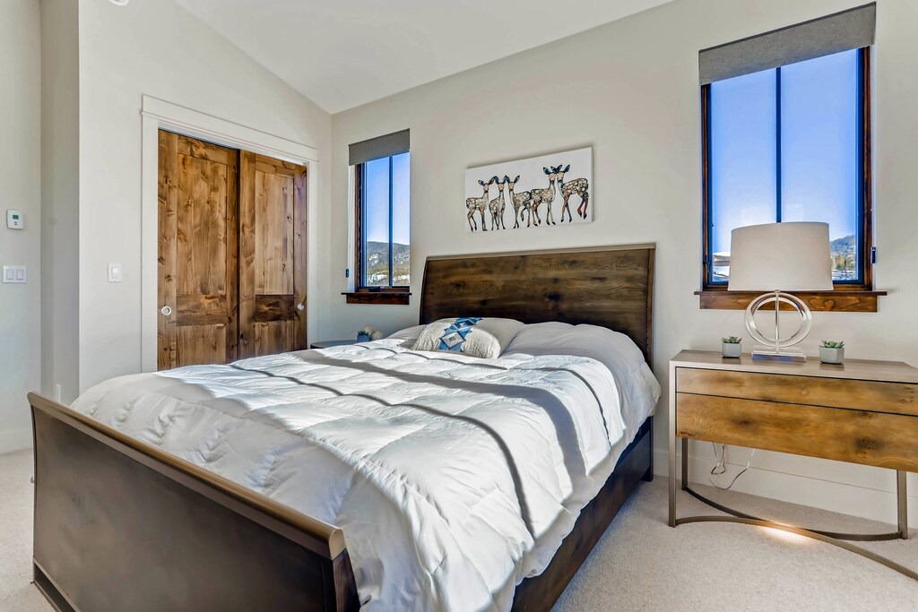 Photo of Bedroom in Fairmount On The River