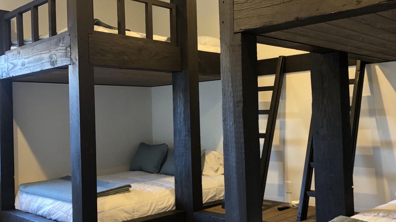 Photo of Bedroom in Burns