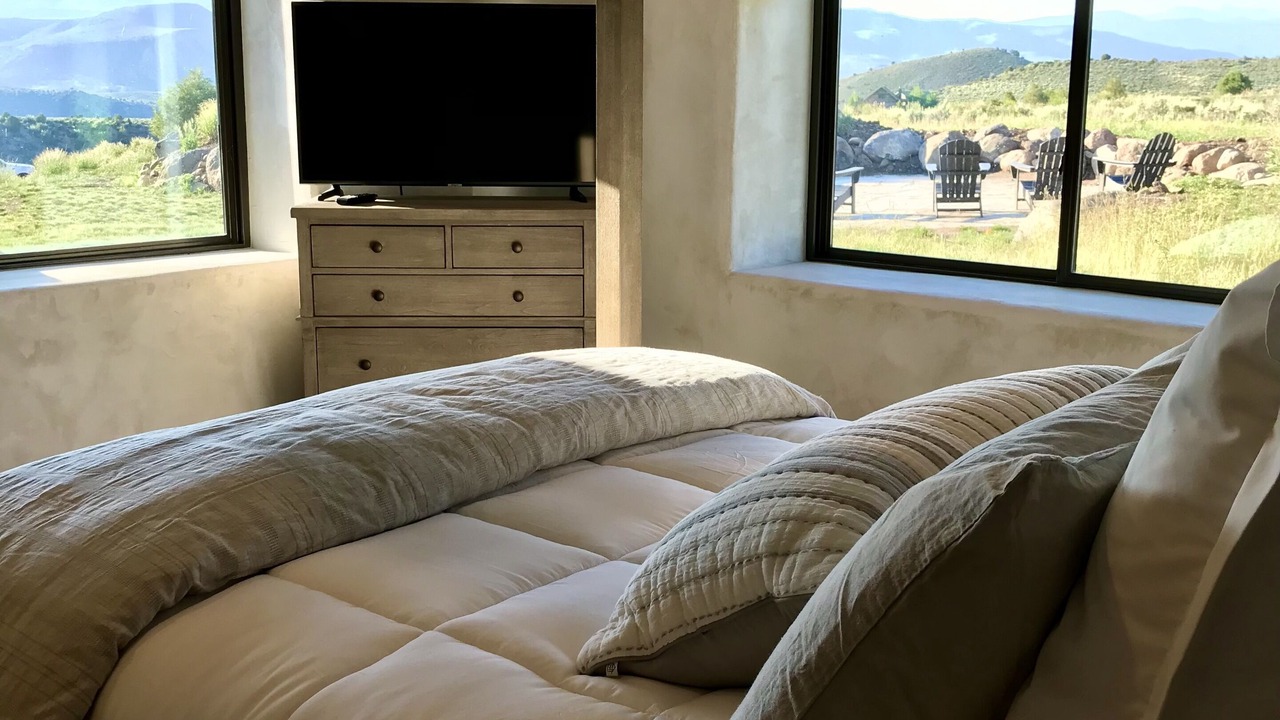 Photo of Bedroom in Burns