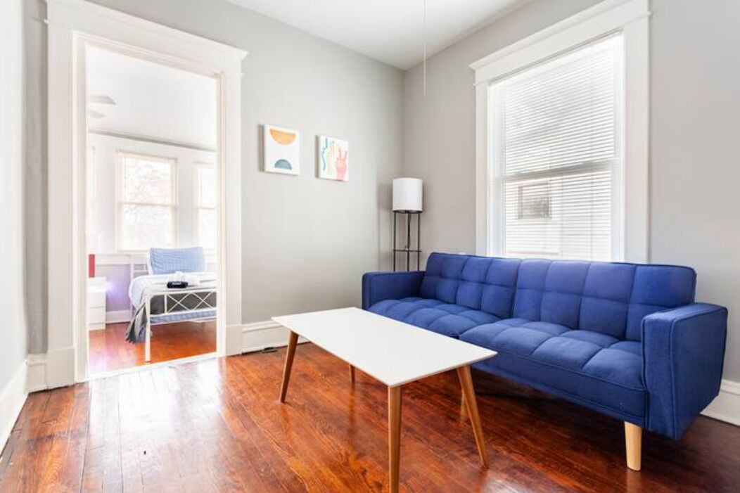 Photo of Livingroom in South Hyde Park