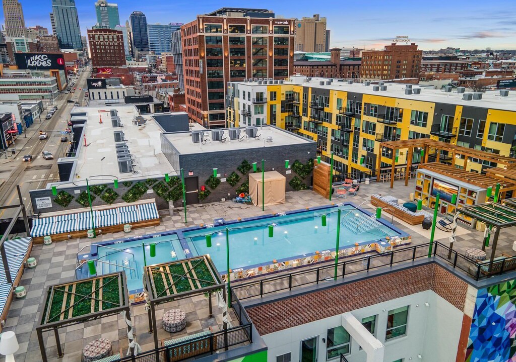 Photo of Outdoor in Crossroads Arts District