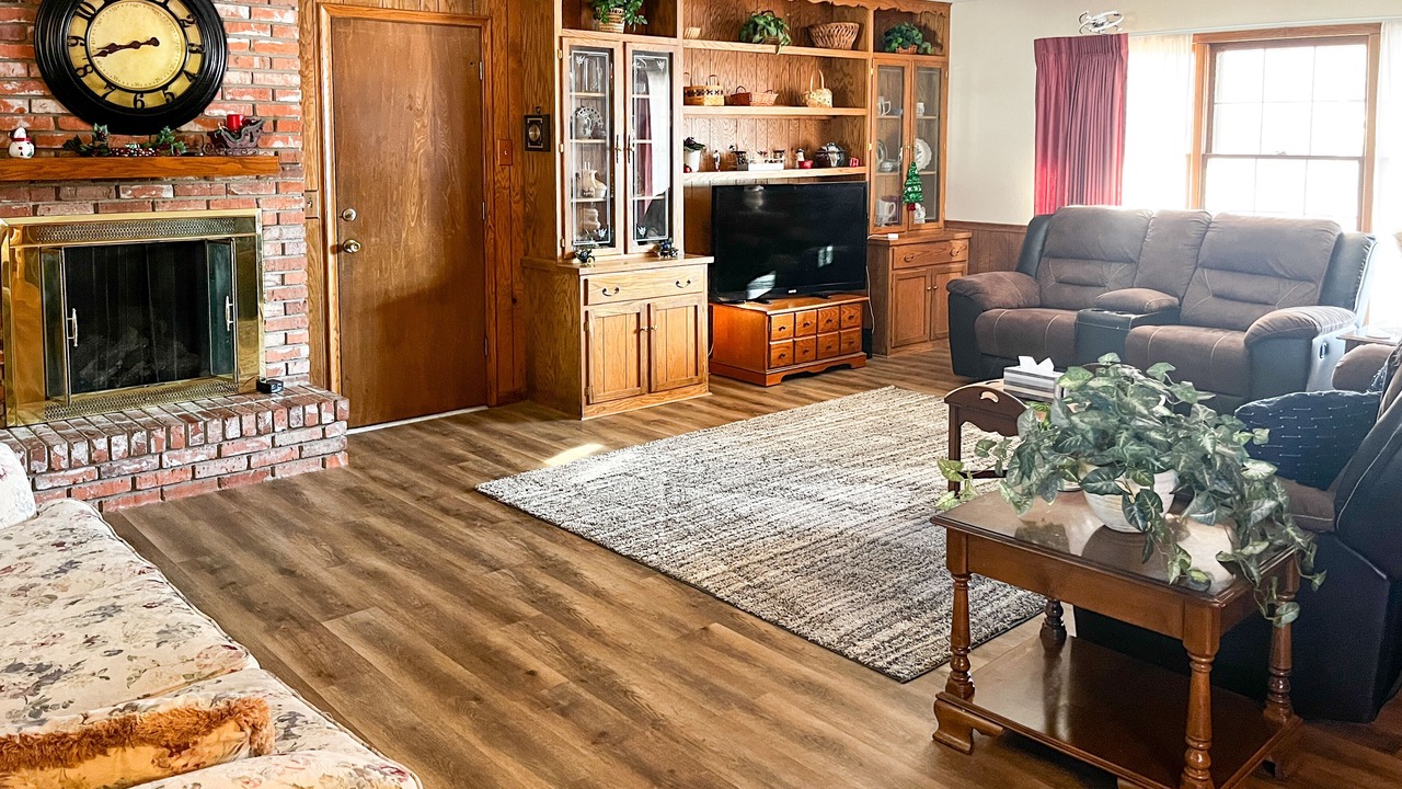 Photo of Livingroom in McPherson