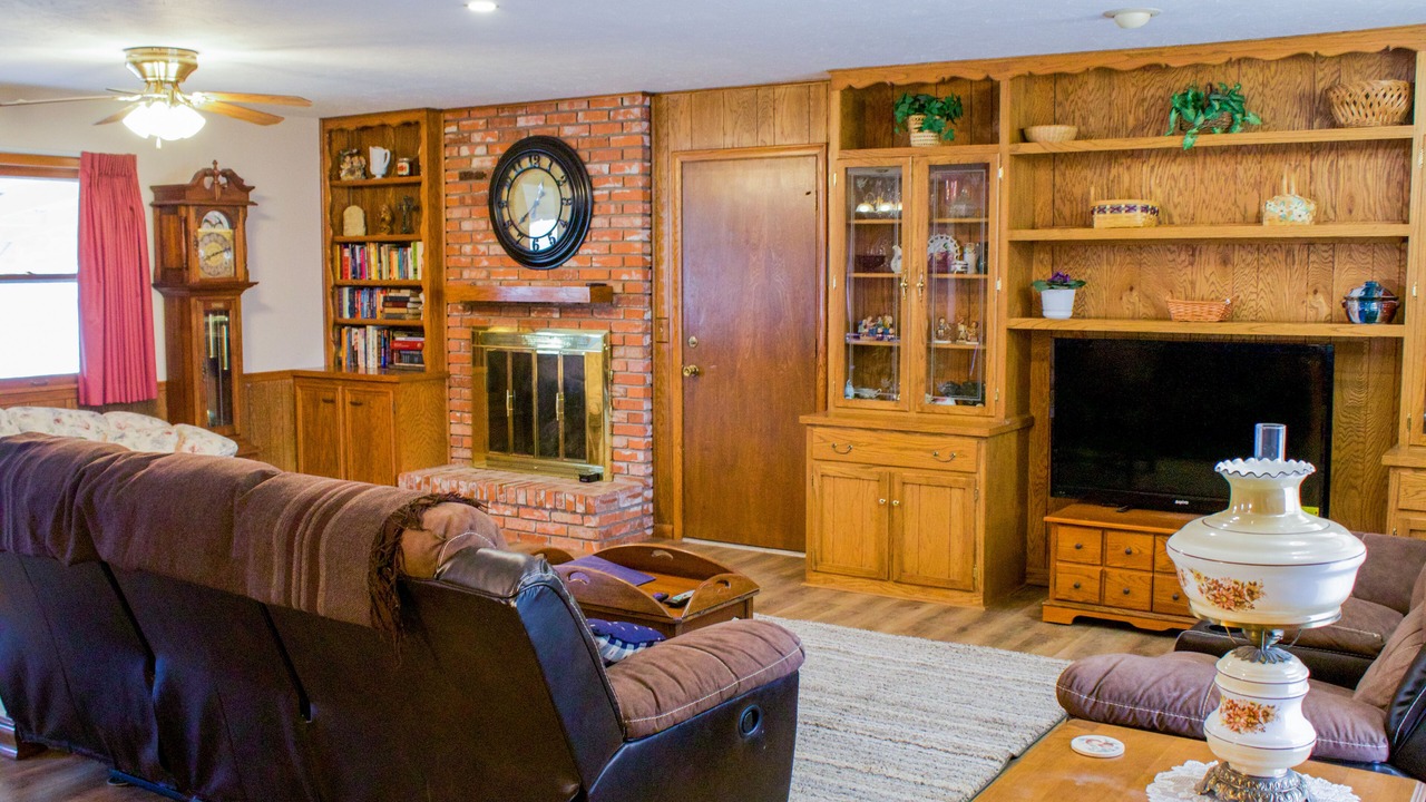 Photo of Livingroom in McPherson