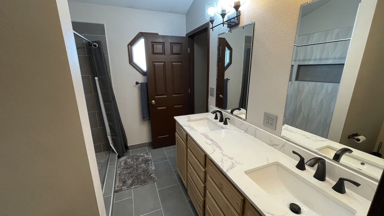 Photo of Bathroom in Brule