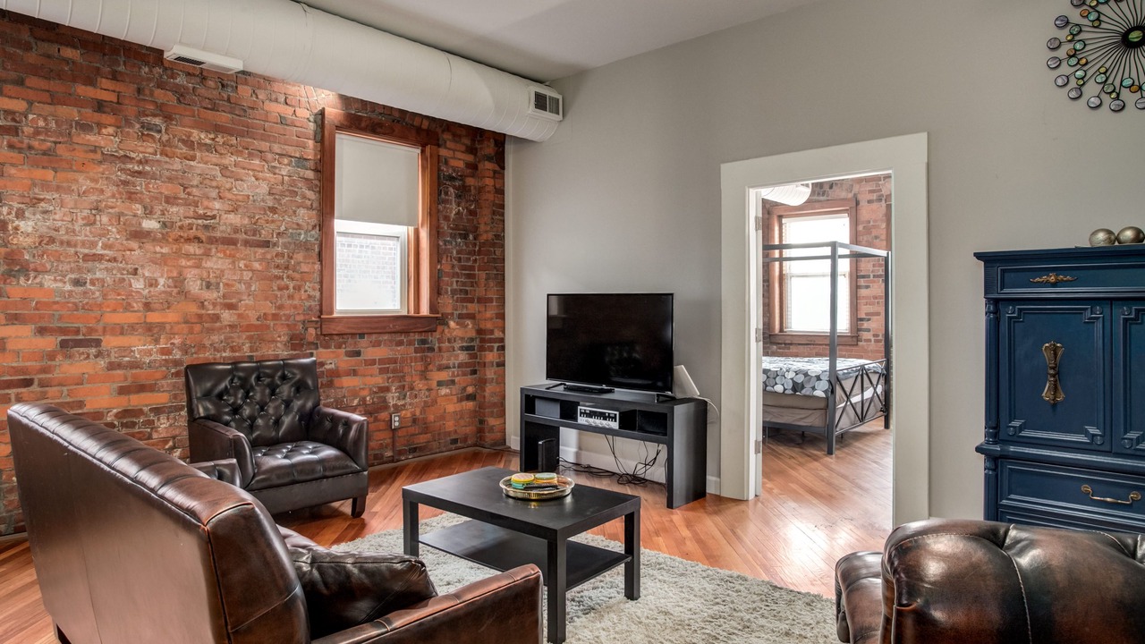 Photo of Livingroom in River Market