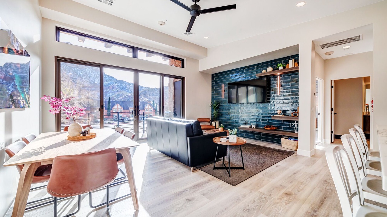Photo of Livingroom in Zion National Park South Entrance
