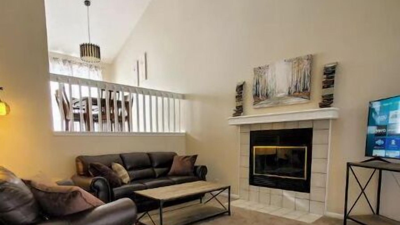 Photo of Livingroom in West Omaha