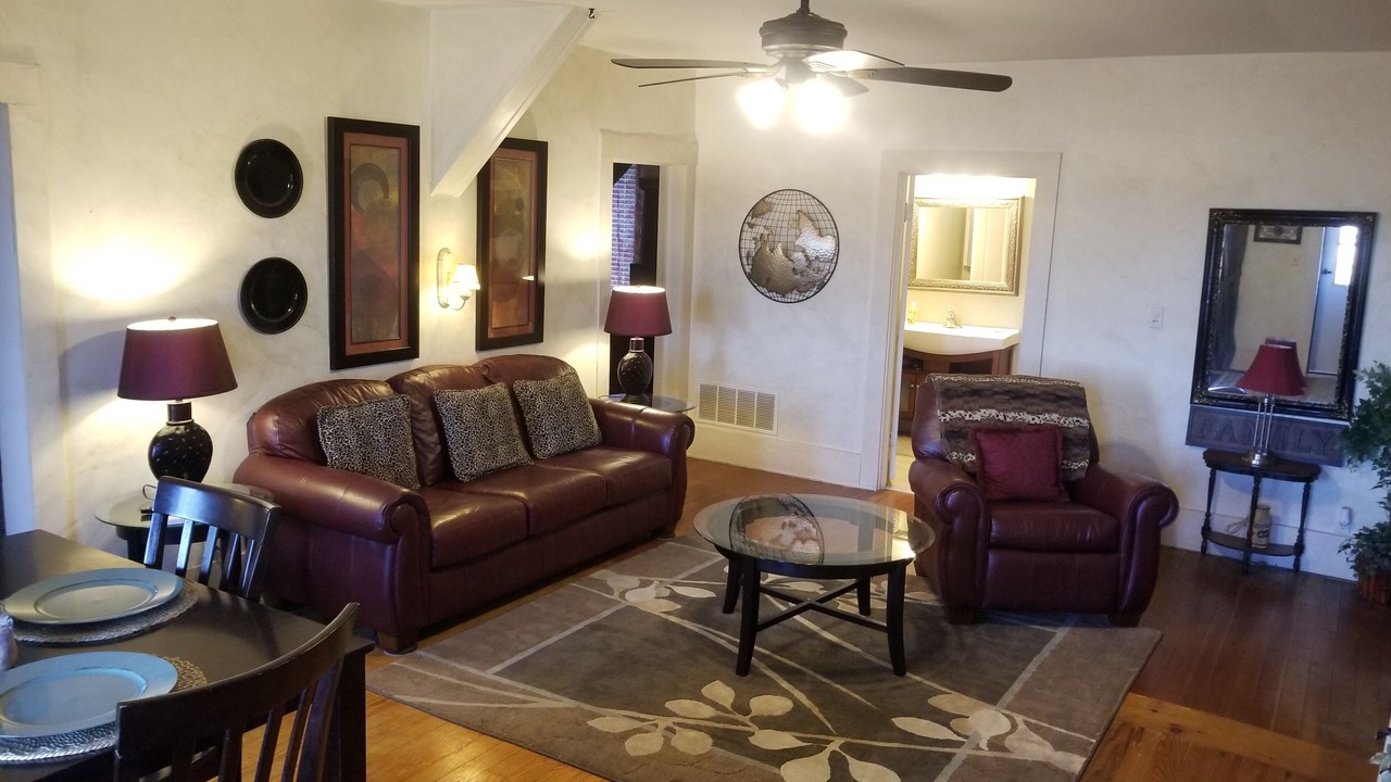 Photo of Livingroom in Lake City