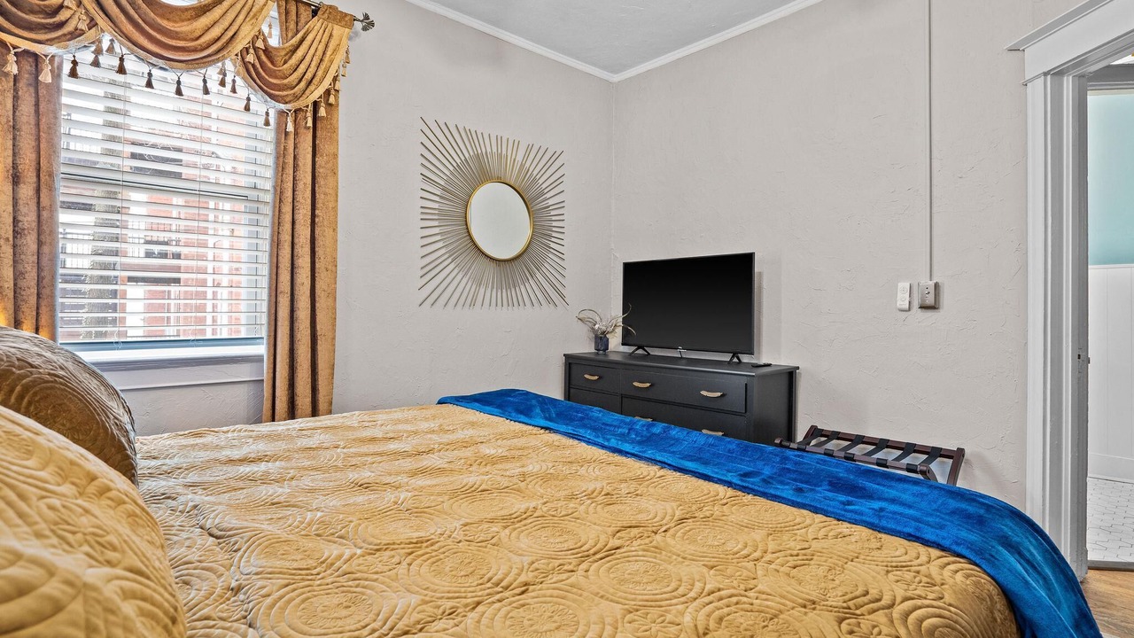 Photo of Bedroom in Hanover Place