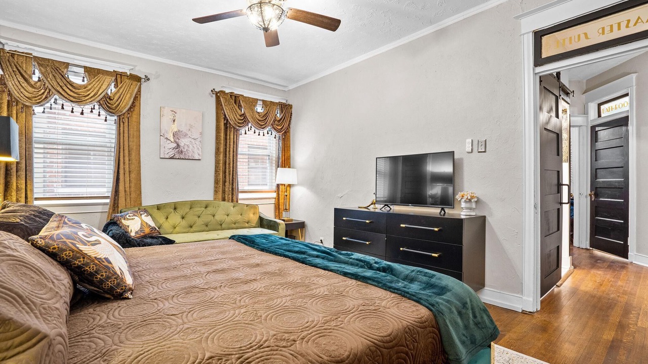 Photo of Bedroom in Hanover Place