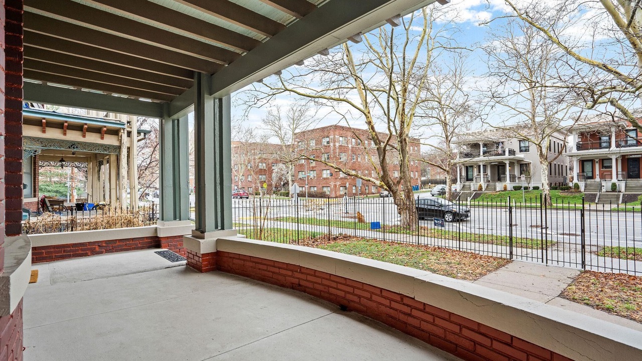 Photo of Outdoor in Hanover Place