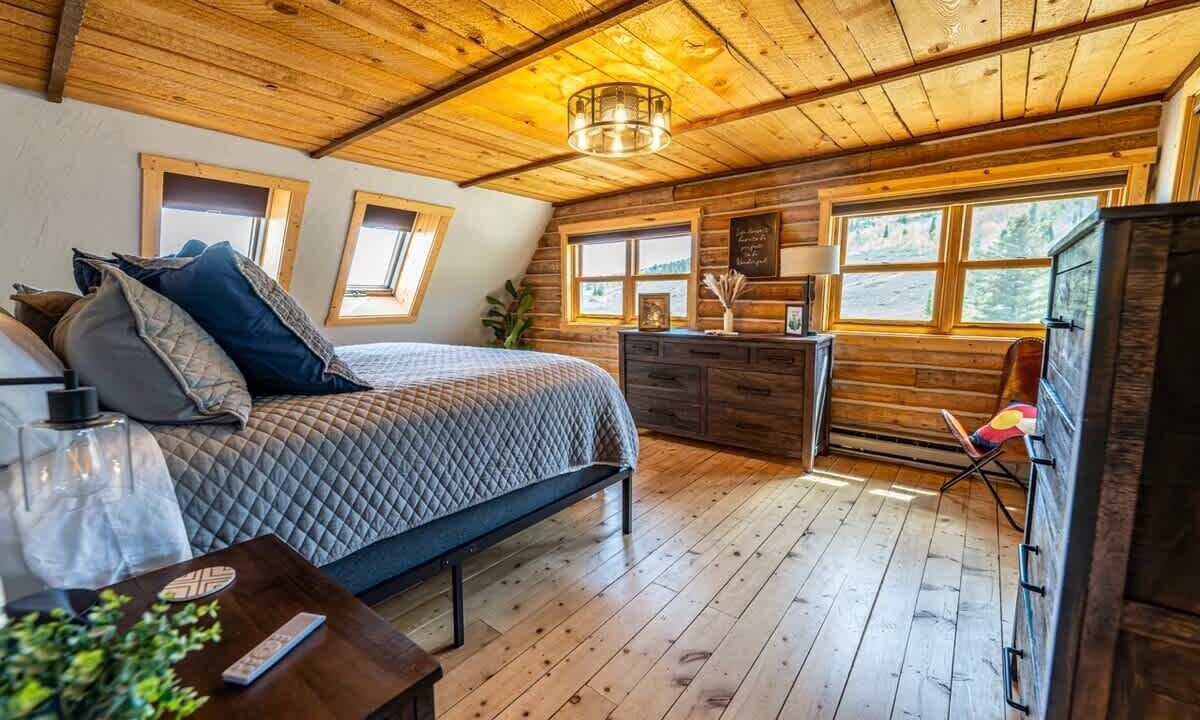 Photo of Bedroom in Kremmling
