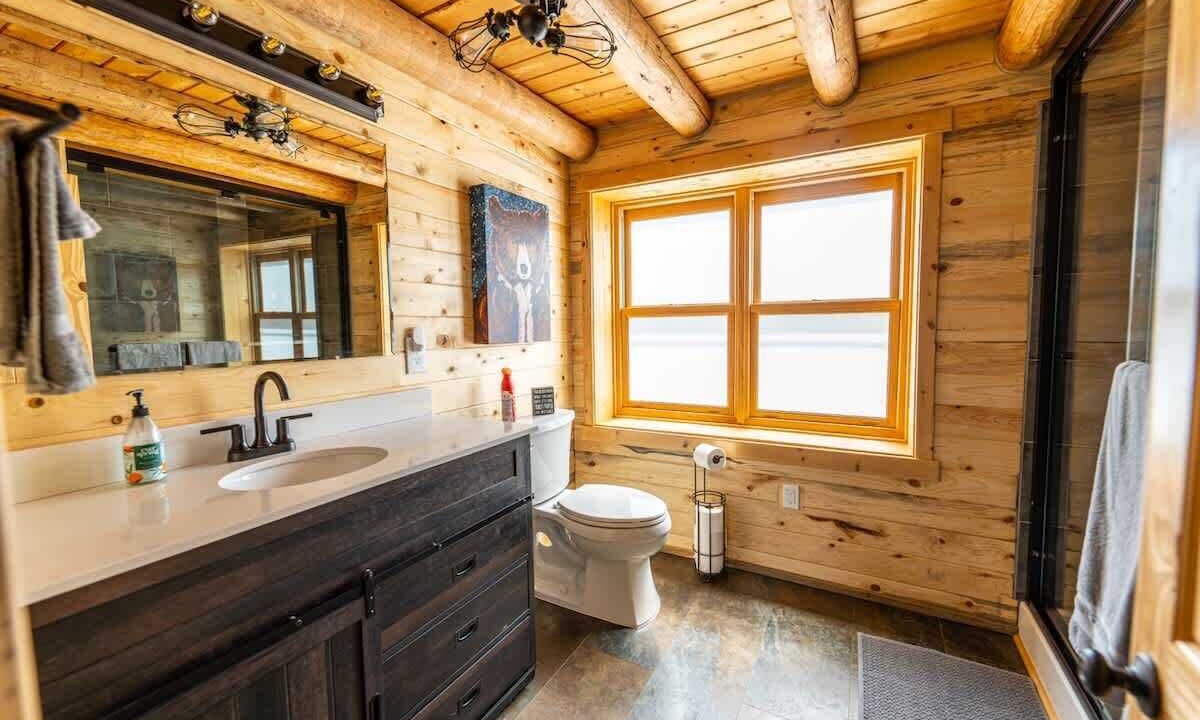 Photo of Bathroom in Kremmling