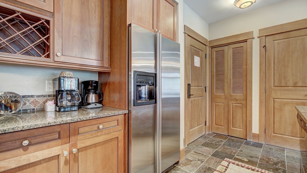 Photo of Bedroom in River Run
