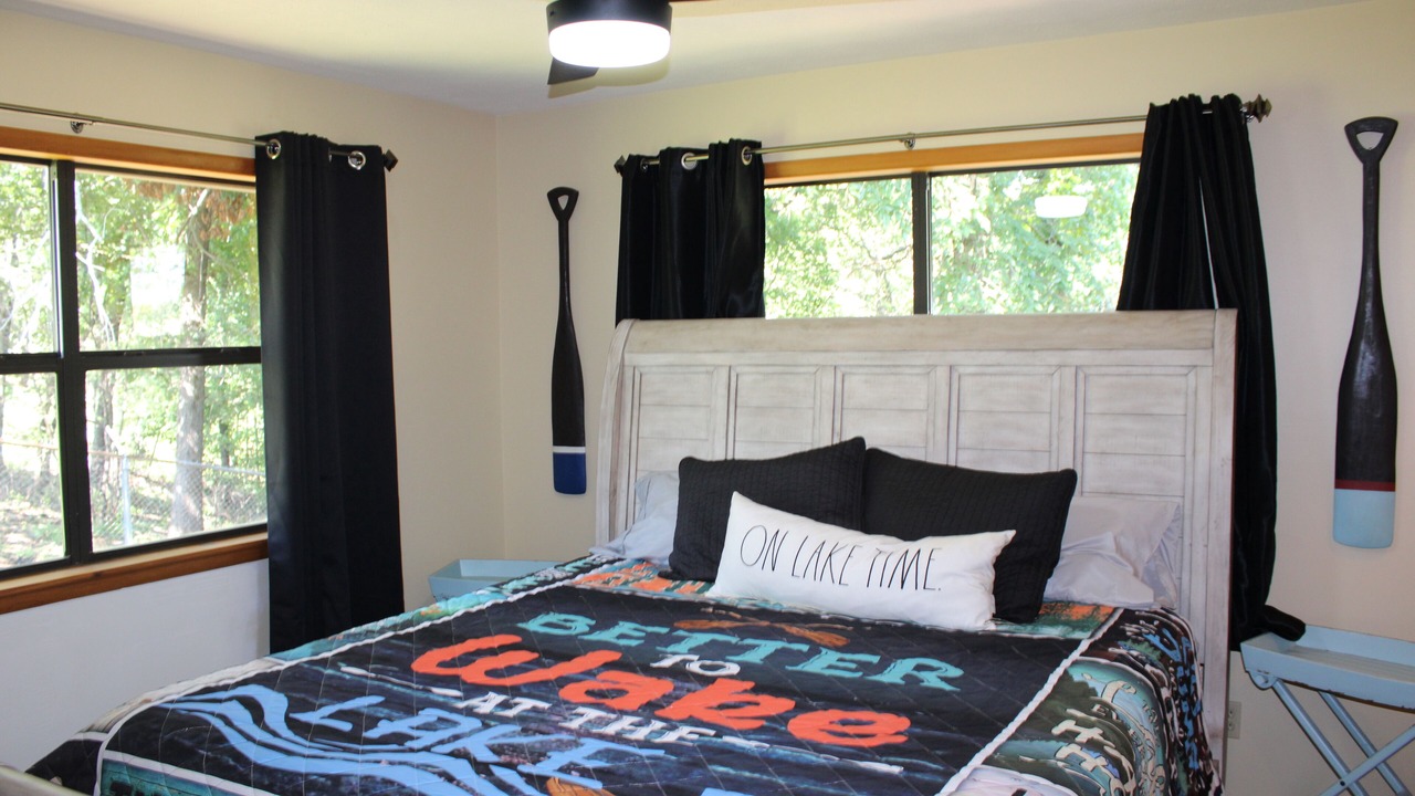 Photo of Bedroom in Dennis