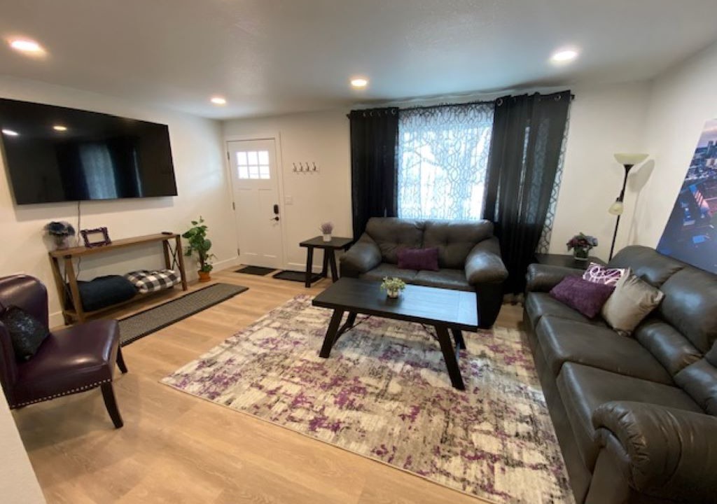 Photo of Bedroom in Dupont