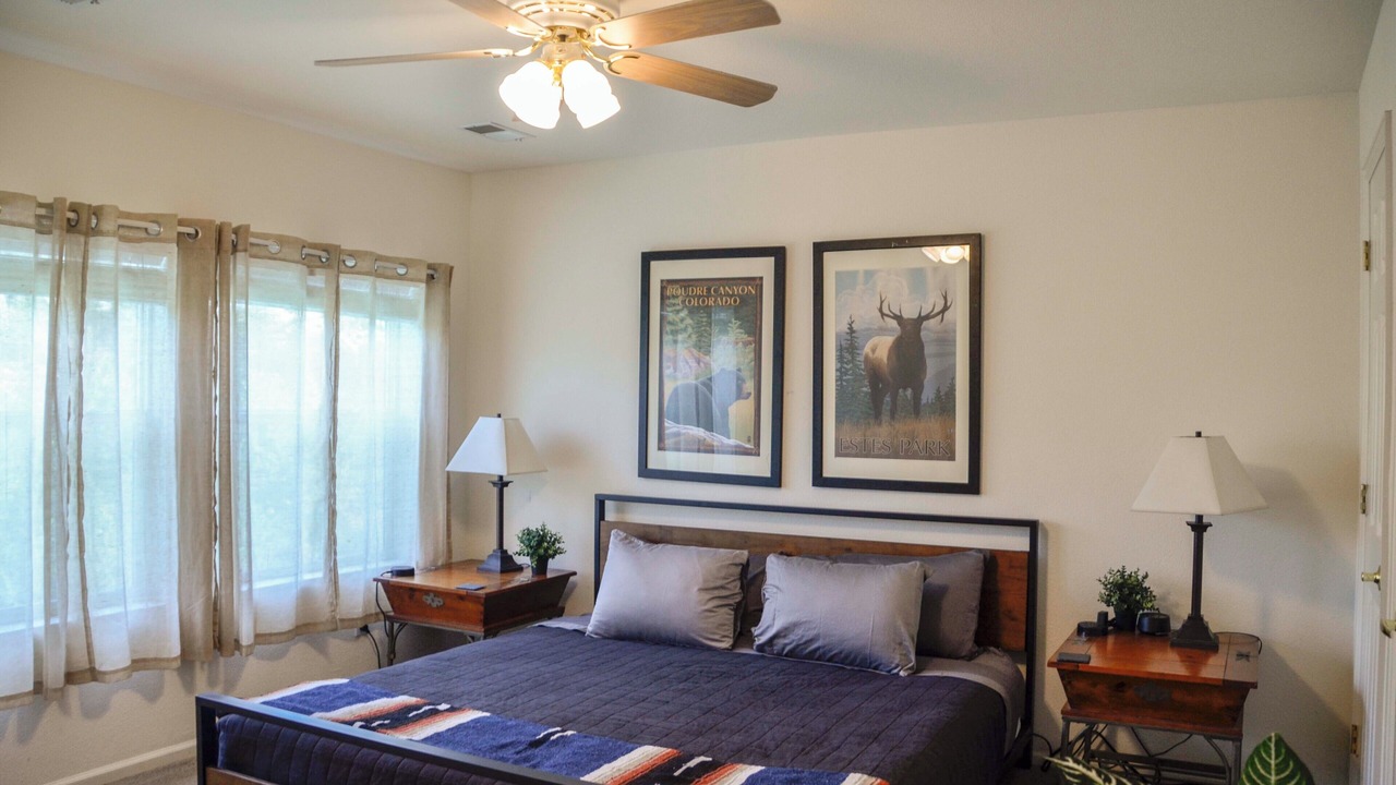 Photo of Bedroom in Drake