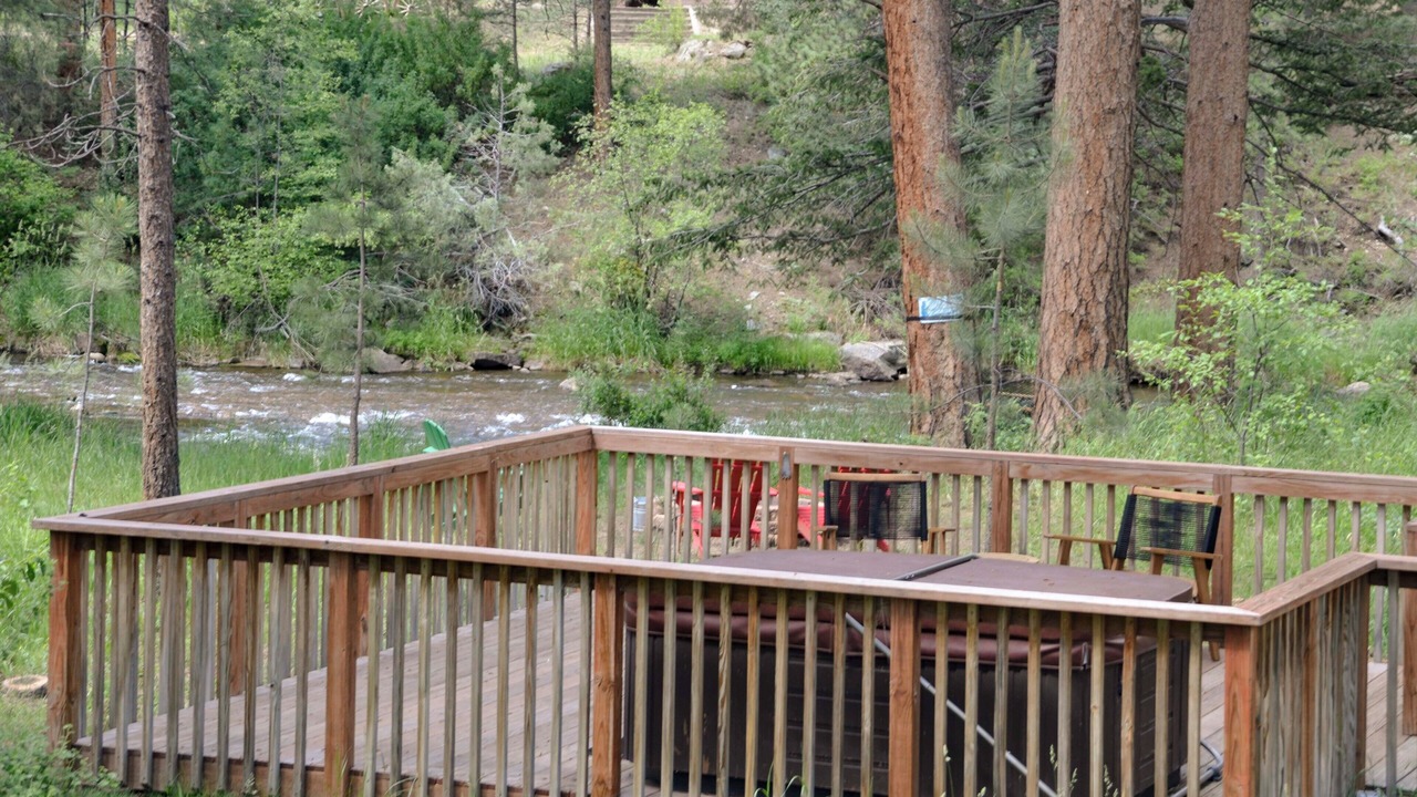 Photo of Outdoor in Drake