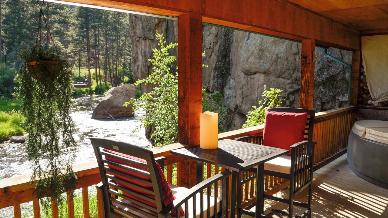 Photo of Outdoor in Drake