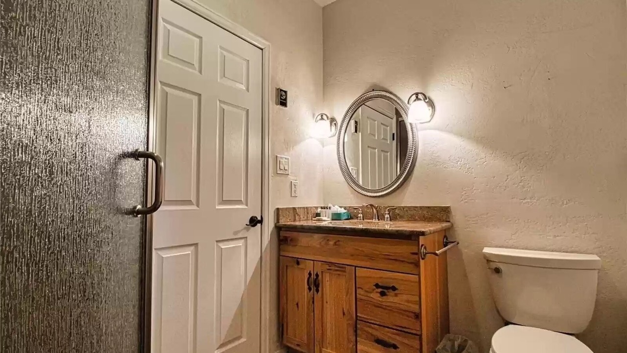Photo of Bathroom in Blue River