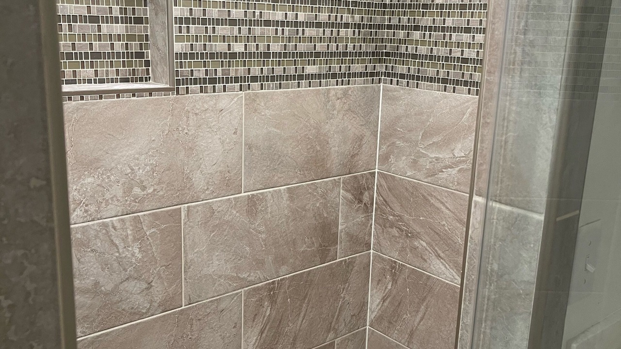 Photo of Bathroom in Aksarben - Elmwood Park