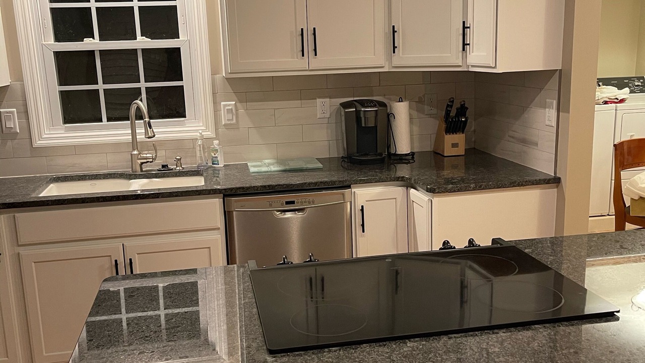 Photo of Kitchen in Aksarben - Elmwood Park