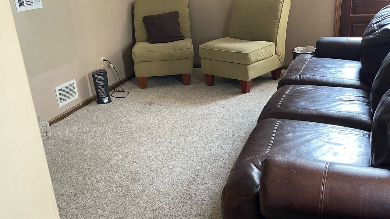 Photo of Livingroom in Aksarben - Elmwood Park