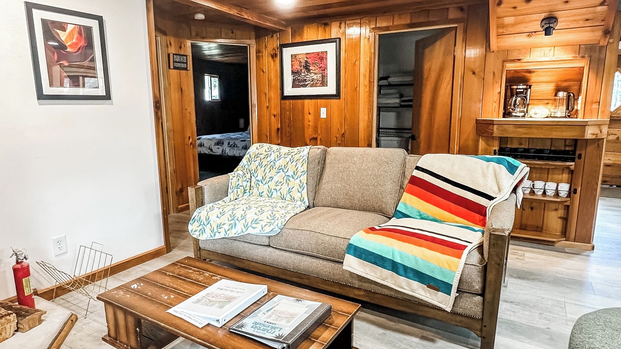 Photo of Livingroom in Bayfield